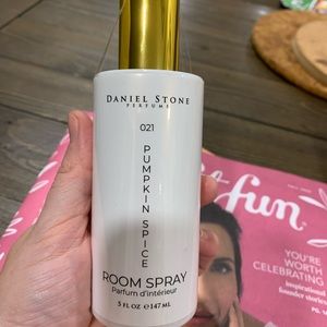 Daniel Stone Room Spray- Pumpkin Spice